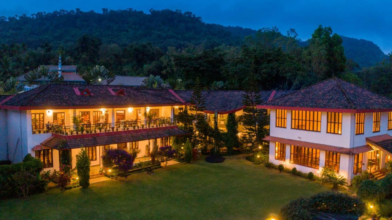 Amritara Ambatty Greens Resort Virajpet Eksteriør billede