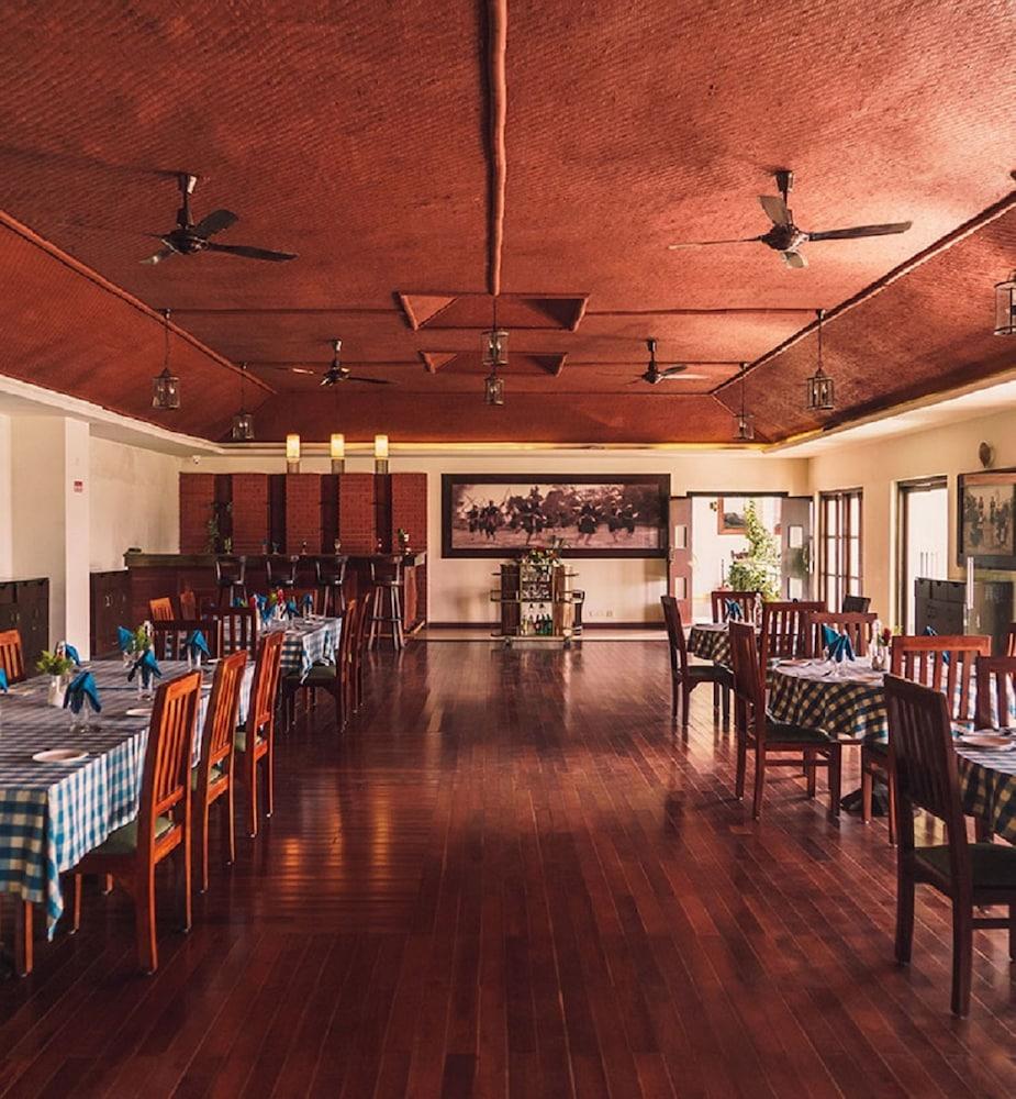 Amritara Ambatty Greens Resort Virajpet Eksteriør billede