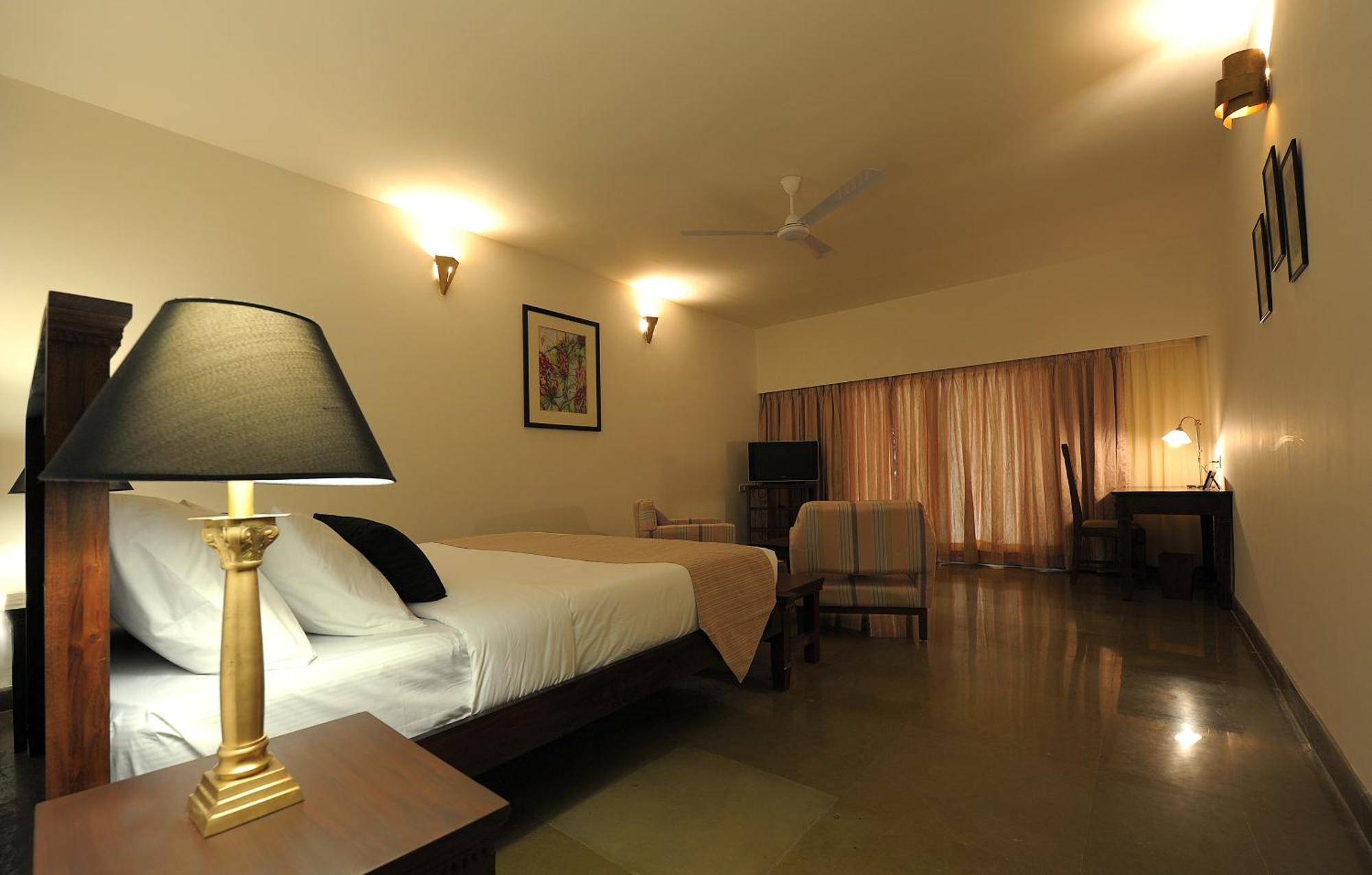 Amritara Ambatty Greens Resort Virajpet Eksteriør billede
