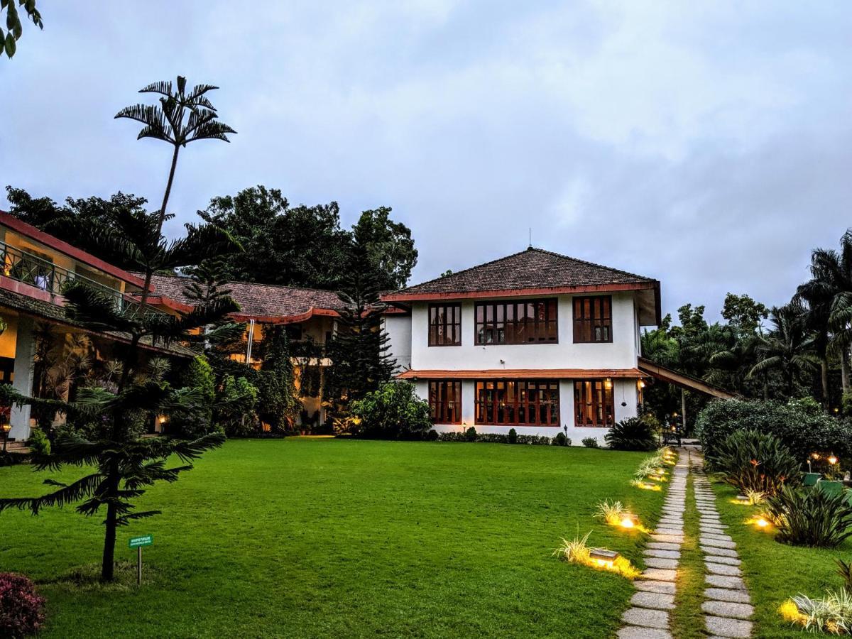 Amritara Ambatty Greens Resort Virajpet Eksteriør billede
