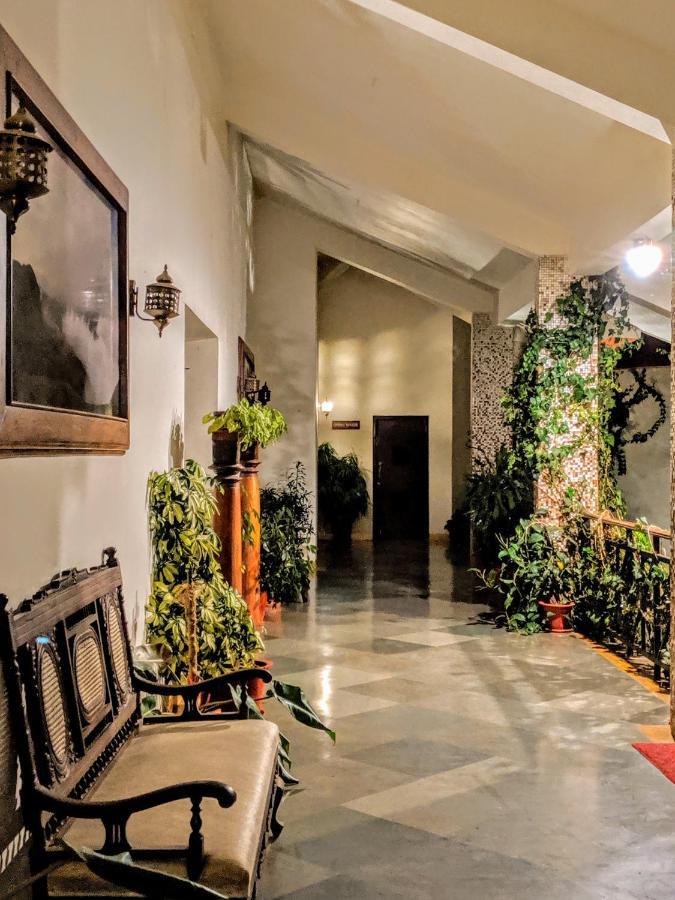 Amritara Ambatty Greens Resort Virajpet Eksteriør billede